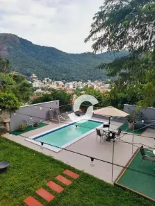 Casa com 4 Quartos à venda, 545m² no São Francisco, Niterói