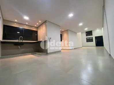 Casa com 3 Quartos à venda, 177m² no Custódio Pereira, Uberlândia