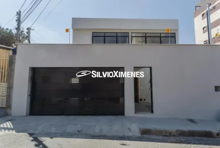 Casa com 4 Quartos à venda, 200m² no Sagrada Família, Belo Horizonte