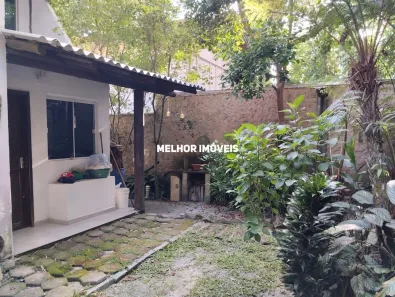 Casa com 2 Quartos à venda, 230m² no Praia do Estaleiro, Balneário Camboriú