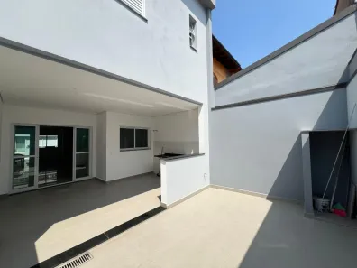 Sobrado com 3 Quartos à venda, 125m² no Vila Helena, Santo André