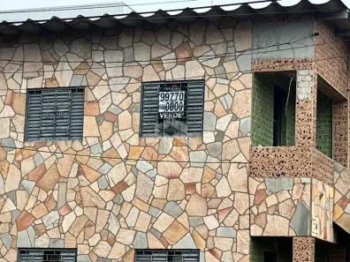 Casa com 2 Quartos à venda, 150m² no Niterói, Canoas