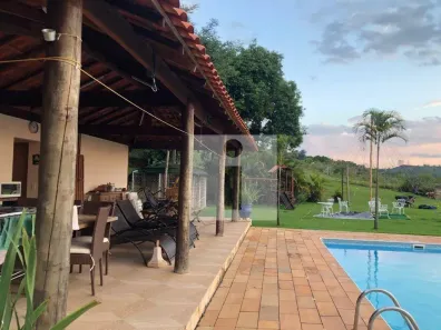 Fazenda/Sítio com 5 Quartos à venda, 400m² no Sousas, Campinas