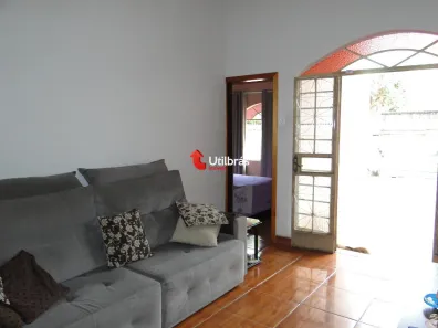 Casa com 4 Quartos à venda, 180m² no Horto Florestal, Belo Horizonte