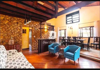 Casa com 3 Quartos à venda, 300m² no Camboinhas, Niterói