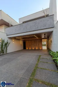 Sobrado com 3 Quartos à venda, 217m² no Jardim América, Goiânia