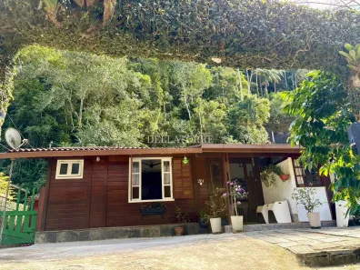 Casa de Condomínio com 2 Quartos à venda, 120m² no Carlos Guinle, Teresópolis