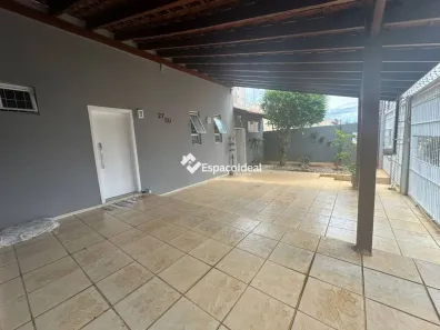 Casa com 4 Quartos à venda, 214m² no Jardim Brasil, Bauru