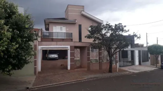 Casa com 3 Quartos à venda, 217m² no Andes, Londrina
