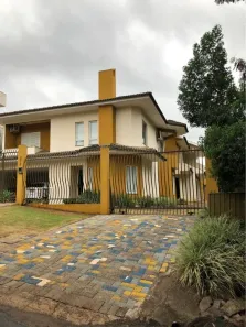 Casa de Condomínio com 5 Quartos para alugar, 178m² no Country, Cascavel