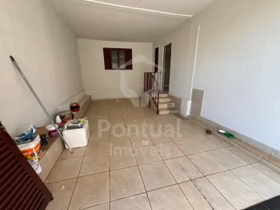 Casa com 3 Quartos para alugar, 80m² no Santa Mônica, Uberlândia