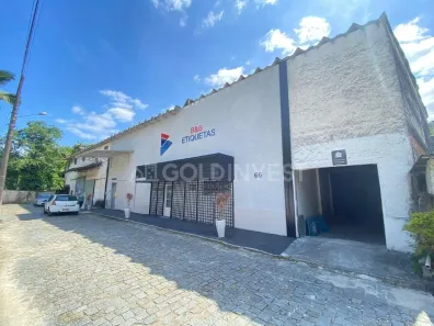 Galpão/Depósito/Armazém para alugar, 700m² no Primeiro de Maio, Brusque