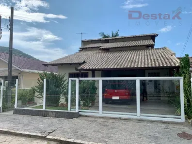 Casa com 4 Quartos à venda, 307m² no Universitário, Biguaçu