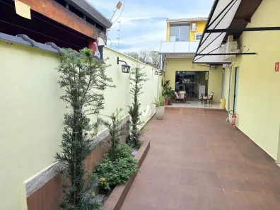 Imóvel Comercial com 5 Quartos para alugar, 139m² no Loteamento Eduardo da Silva Neto, Pindamonhangaba