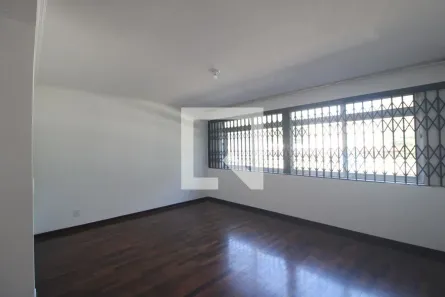 Casa com 3 Quartos à venda, 179m² no Veleiros, São Paulo