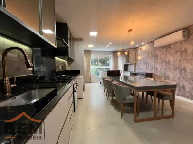 Apartamento com 3 Quartos para alugar, 95m² no Cabeçudas, Itajaí