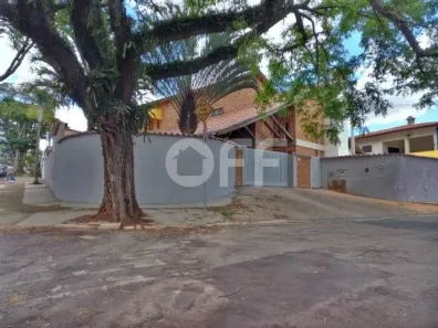 Sobrado com 5 Quartos para alugar, 290m² no Vila Virgínia, Campinas