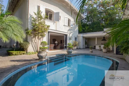 Sobrado com 7 Quartos à venda, 545m² no Jardim Guedala, São Paulo