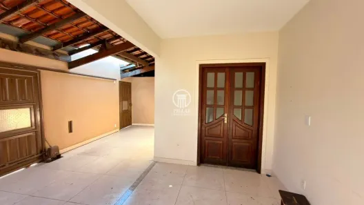 Casa com 4 Quartos para alugar, 160m² no João Gordo, Montes Claros