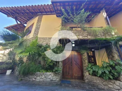 Casa com 4 Quartos à venda, 465m² no São Francisco, Niterói