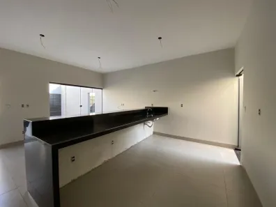 Casa com 2 Quartos à venda, 66m² no Jardim Brasília, Uberlândia