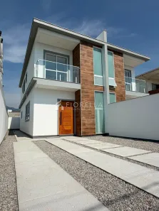 Sobrado com 3 Quartos à venda, 110m² no Nova Palhoça, Palhoça