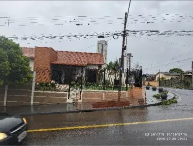 Casa com 2 Quartos à venda, 373m² no Centro, Cambé