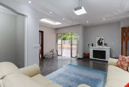 Apartamento com 3 Quartos para alugar, 195m² no Vila Amélia, São Paulo