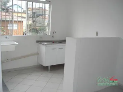 Kitnet com 2 Quartos para alugar, 40m² no Jardim Santo André CDHU, Santo André