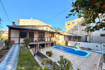 Casa com 5 Quartos à venda, 360m² no Bela Vista, Caxias do Sul