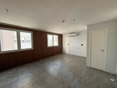 Sala Comercial para alugar, 30m² no Itaim Bibi, São Paulo