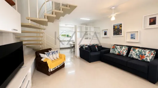 Casa de Condomínio com 2 Quartos à venda, 103m² no Canasvieiras, Florianópolis