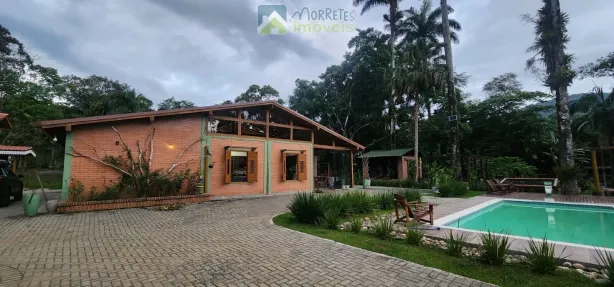 Fazenda/Sítio com 4 Quartos à venda, 7500m² no Rio Sagrado, Morretes