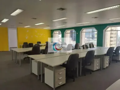 Sala Comercial para alugar, 251m² no Itaim Bibi, São Paulo