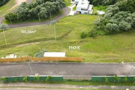 Lote/Terreno à venda, 702m² no Cecilia, Campo Magro