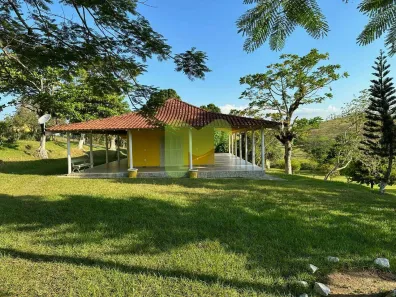Fazenda/Sítio com 3 Quartos à venda, 97280m² no Centro, Casimiro de Abreu