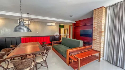 Apartamento com 3 Quartos para alugar, 110m² no Centro, Balneário Camboriú