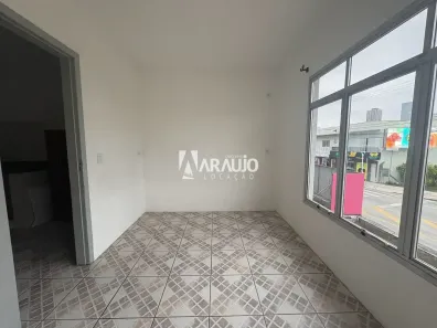 Kitnet com 1 Quarto para alugar, 40m² no Centro, Navegantes