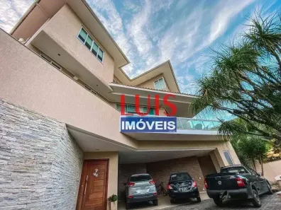 Casa de Condomínio com 4 Quartos à venda, 500m² no Piratininga, Niterói
