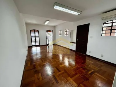 Imóvel Comercial com 4 Quartos à venda, 220m² no Jardim Aeroporto, São Paulo