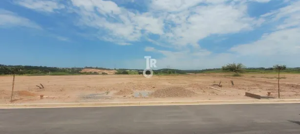 Lote/Terreno à venda, 420m² no Corrupira, Jundiaí