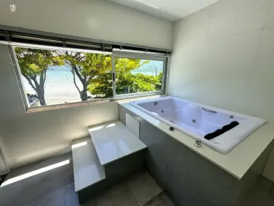 Imóvel Comercial com 8 Quartos à venda, 1090m² no Praia Camboa, Governador Celso Ramos
