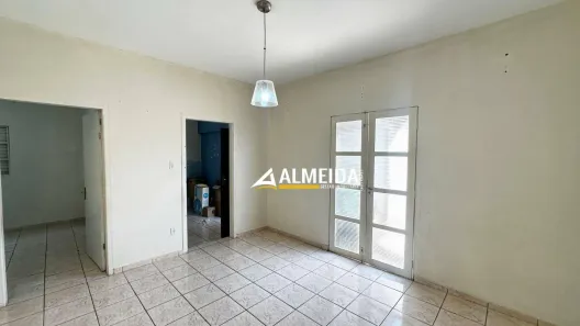 Casa com 3 Quartos à venda, 130m² no Vila Paulista, Rio Claro
