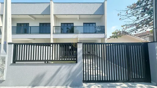 Sobrado com 3 Quartos à venda, 108m² no Guaratuba, Guaratuba