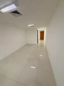 Sala Comercial para alugar, 30m² no Barra Olímpica, Rio de Janeiro