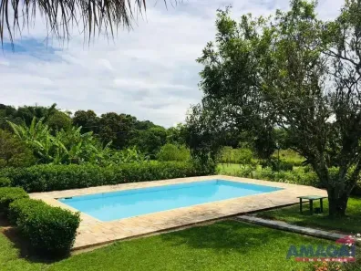 Fazenda/Sítio com 3 Quartos à venda, 197m² no Veraneio Irajá, Jacareí