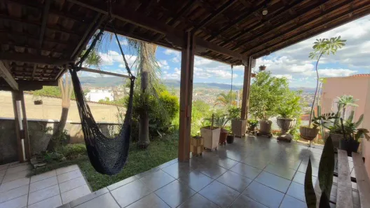 Casa com 5 Quartos à venda, 261m² no Olaria (Barreiro), Belo Horizonte