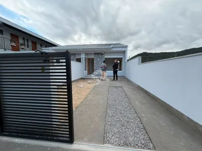 Casa com 2 Quartos à venda, 59m² no Forquilhas, São José