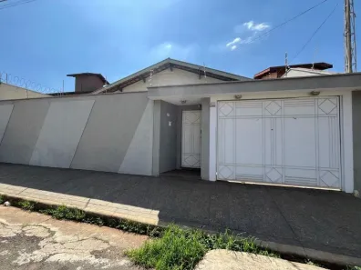Casa com 3 Quartos para venda ou aluguel, 130m² no Nova Piracicaba, Piracicaba