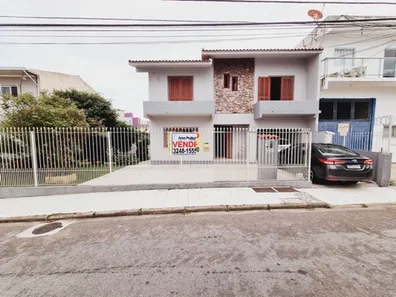 Casa com 3 Quartos à venda, 180m² no Barreiros, São José